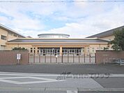 湯田小学校まで1000メートル