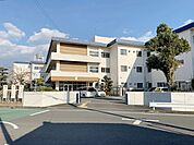 豊小学校（990m）