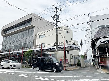 豊川駅前郵便局（510m）