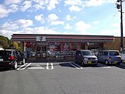 セブンイレブン三河一宮店（880m）