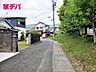 外観：前面道路：北東側約4ｍ幅