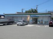 ファミリーマート蒲郡諏訪東店（660m）