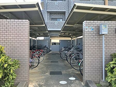 駐輪場