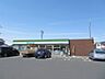 周辺：ファミリーマート豊川小坂井伊奈店（1020m）