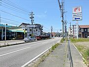 前面道路：南側幅員約20.0ｍ公道