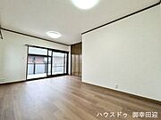 ■□■2階洋室■□■心からリラックスできる静けさ、上質な眠りで、毎日をリセットします。明日への活力を養う空間です