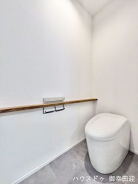 トイレを拡大表示