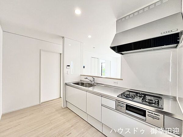 キッチンを拡大表示