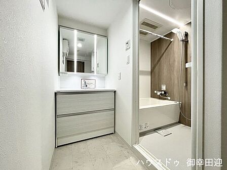 ■清々しいリフレッシュ空間■自分を磨き、気持ちを切り替えるプライベートスペース。