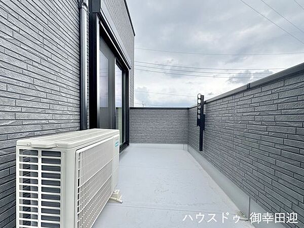 バルコニー