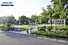 周辺：浅間公園遊具などもありますが、すっきりとした落ち着いた雰囲気の公園です。 180m