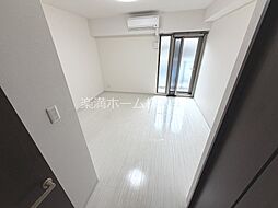 フォース二条城東 1Kの写真