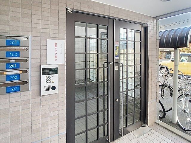 エントランス