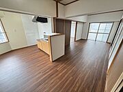 13帖以上の広々したリビングです