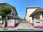 八幡小学校（500m）