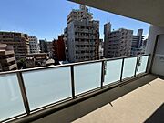 南向き、窓を閉めると静かです
