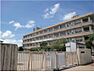 周辺：草牟田小学校（1400m）