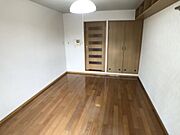 8．2畳の洋室