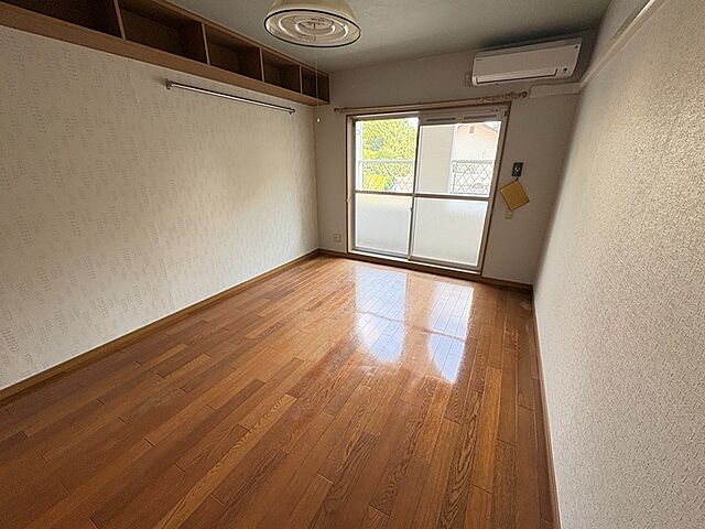 寝室