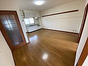 LDK13．2畳の明るいお部屋です☆