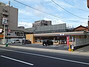 セブンイレブン（300m）