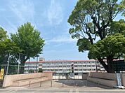 谷山小学校（400m）