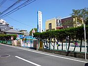 カトリック・カリタス幼稚園（478m）