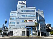 鹿児島県美容専門学校（400m）