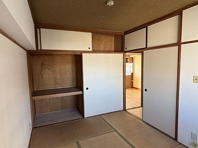 寝室