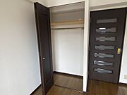 ★ハンガーパイプ付の収納★