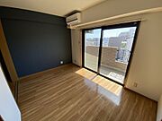ハンガーパイプ付きの収納です
