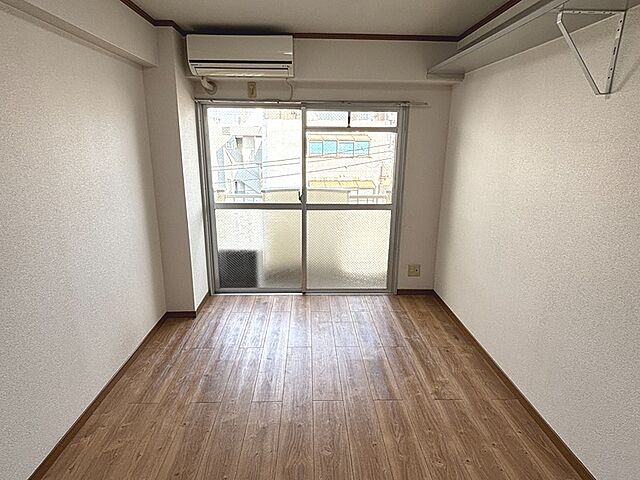 寝室