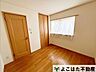 子供部屋：お子さまの成長に合わせて使える洋室。学びと遊びを育む、ゆとりある住空間は子供部屋にも◎
