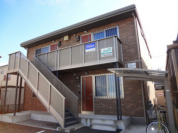 ファミーユ旭ヶ丘2_トップ画像