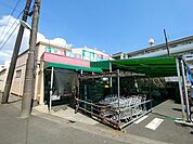 業務スーパー金町店業務スーパー金町店 280m