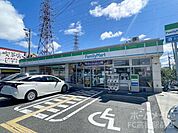 ファミリーマート　高槻大塚町三丁目店