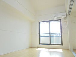 近江鉄道近江本線 彦根口駅 徒歩13分の賃貸アパート 3階2LDKのリビング/ダイニング