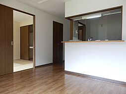 JR湖西線 近江高島駅 徒歩3分の賃貸アパート 2階2LDKのリビング/ダイニング