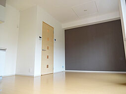 近江鉄道八日市線 新八日市駅 徒歩8分の賃貸アパート 1階1LDKのリビング/ダイニング