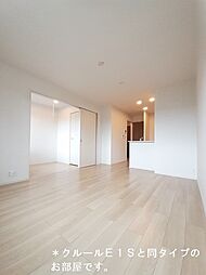 JR東海道・山陽本線 南彦根駅 徒歩34分の賃貸アパート 2階1LDKのリビング/ダイニング