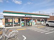 ファミリーマート　彦根開出今店