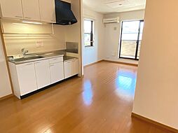 JR鹿児島本線 海老津駅 3.2kmの賃貸アパート 2階2LDKのリビング/ダイニング