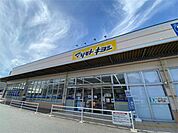 ドラッグストア マツモトキヨシ 折尾店 166m