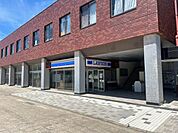 ローソンサテライト 産業医科大学店 53m