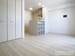 ドリームメゾンHYS 105 1階ワンルームのリビング/ダイニング