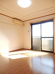 Ｍｅｌｏｄｙ　Ｃｏｕｒｔ 201 2階1Kのリビング/ダイニング