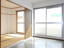 セリオ・レジデンシア 302 3階2DKのリビング/ダイニング