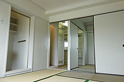 JR北陸本線 田村駅 徒歩35分の賃貸マンション 4階2Kのリビング/ダイニング