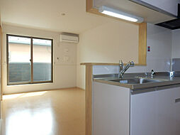 JR湖西線 堅田駅 徒歩18分の賃貸アパート 2階2LDKのリビング/ダイニング