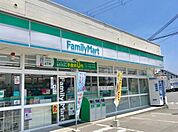 ファミリーマート　草津青地店